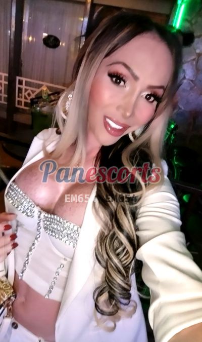 Adriana Tarud, transexual en San Francisco (Ciudad de Panamá)