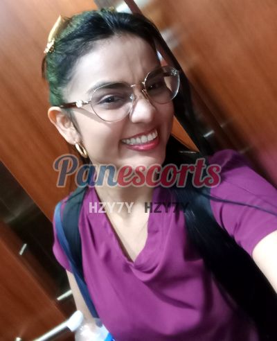 Sofía 63572671, Mujer que da masajes en Ciudad de Panamá