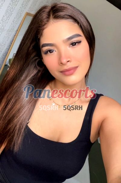 Dulce, mujer que da masajes en Plaza Edison (Ciudad de Panamá)