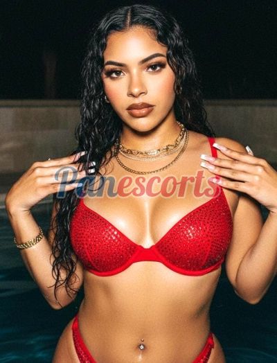 Nicole, mujer que da masajes en El Dorado (Ciudad de Panamá)