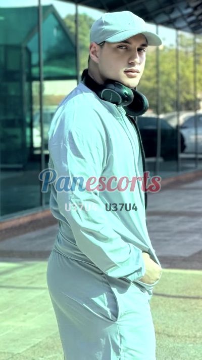 Carlos, hombre en Paitilla (Ciudad de Panamá)