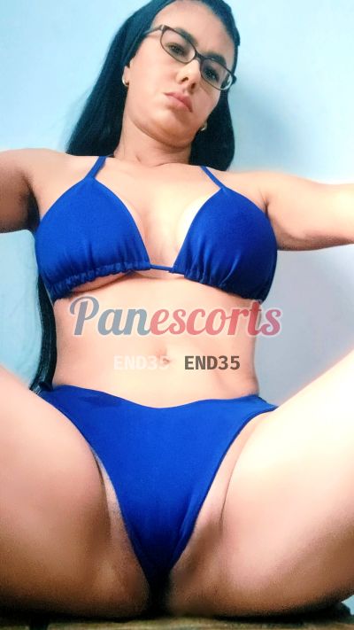 Julia 67644026, mujer que hace videollamadas y chat