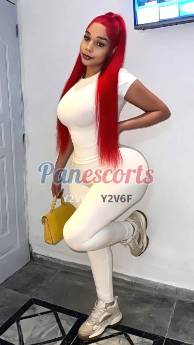Elizabeth 68646129, transexual en Colón